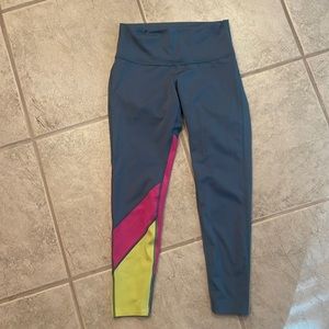 Cotopaxi color block leggings